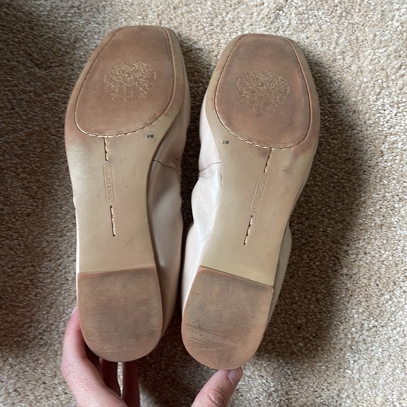 Vince Camuto flats size 9M style Brindin in bungalow beige - Picture 2 of 4